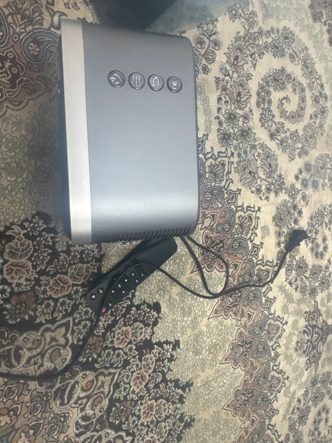 New Wimveo Mini Video Projector with Remote - photo 4