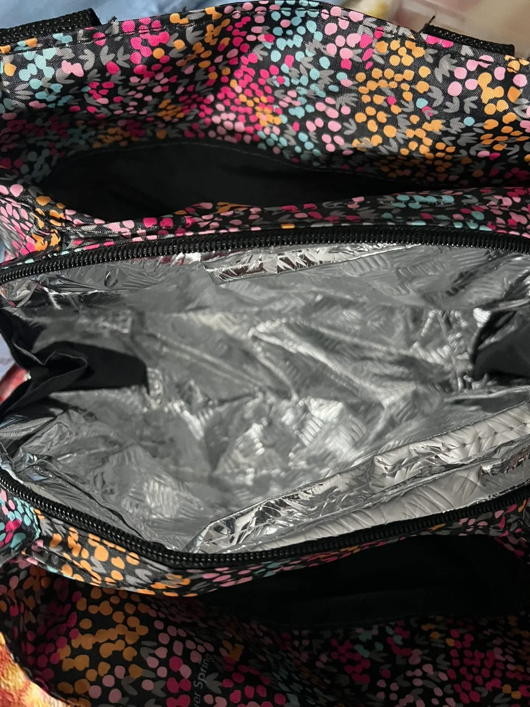 nicole Miller Floral Lunch Bag image indicator(2)