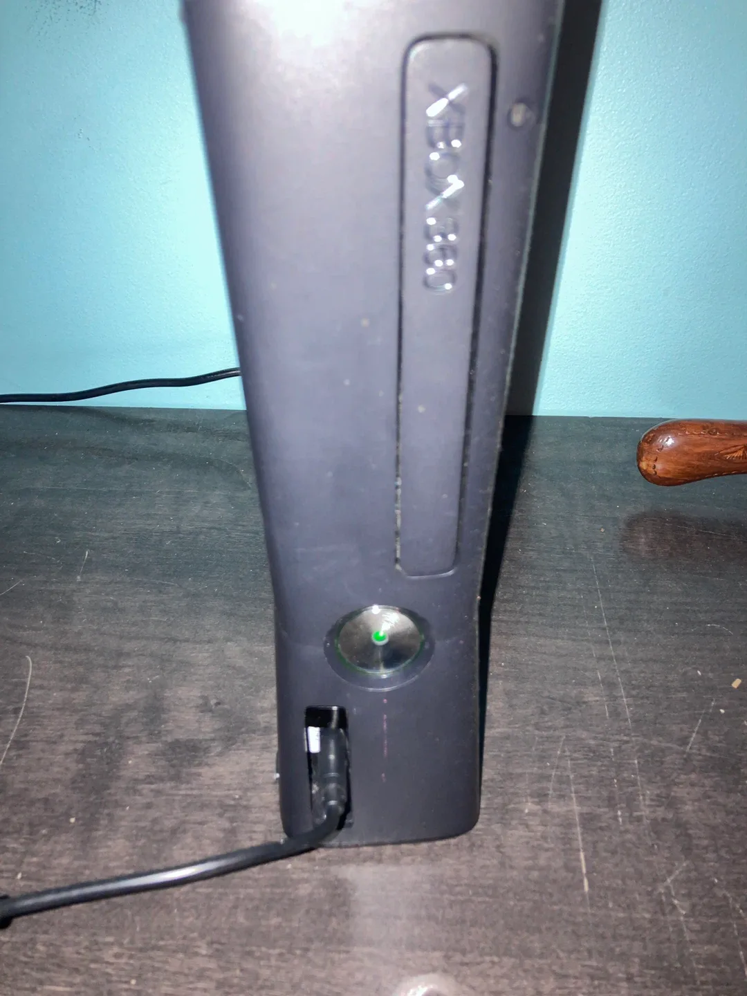 Xbox 360 Console with Game image indicator(2)