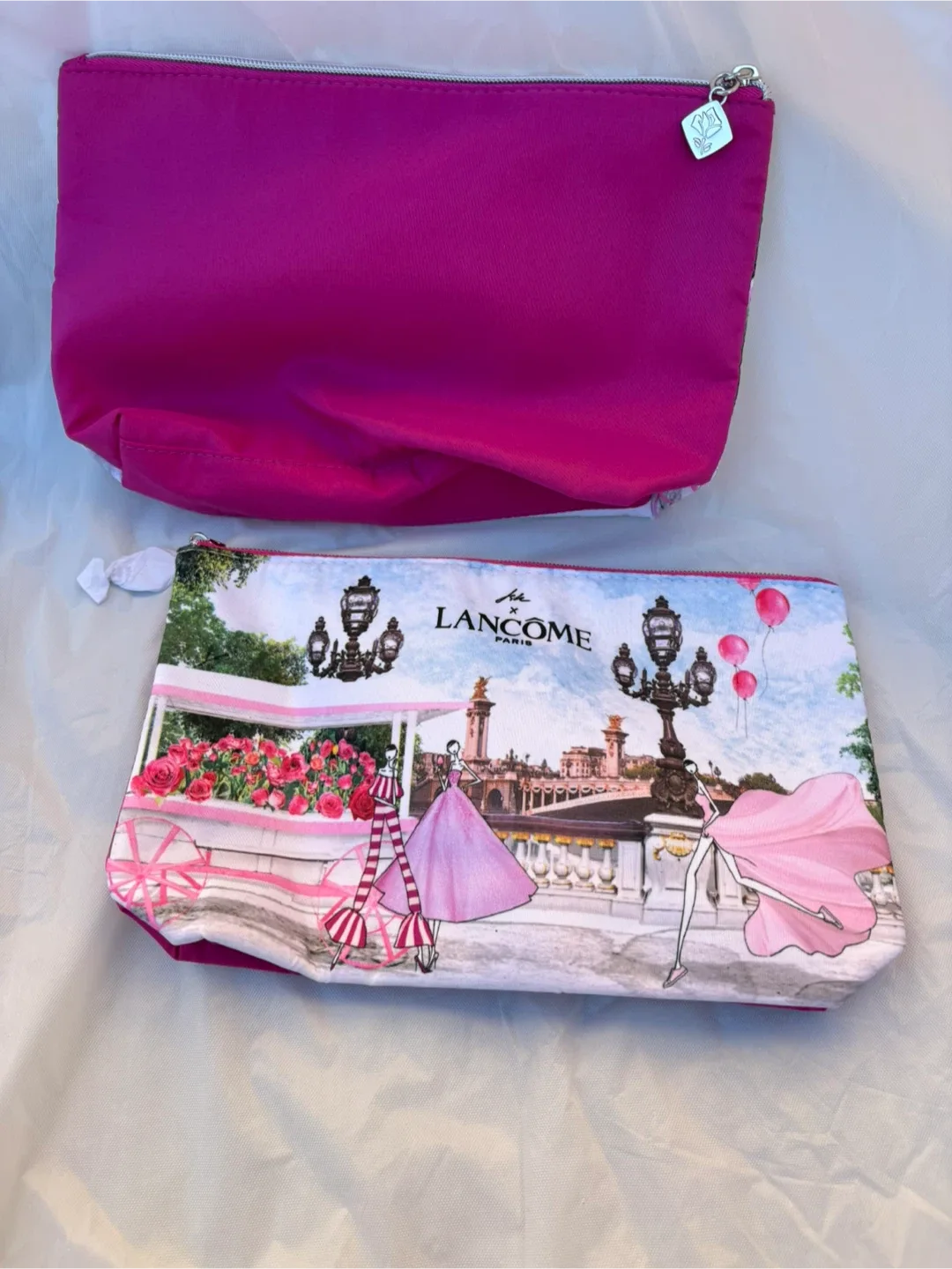 Colourful Lancôme Makeup Bags image indicator(8)