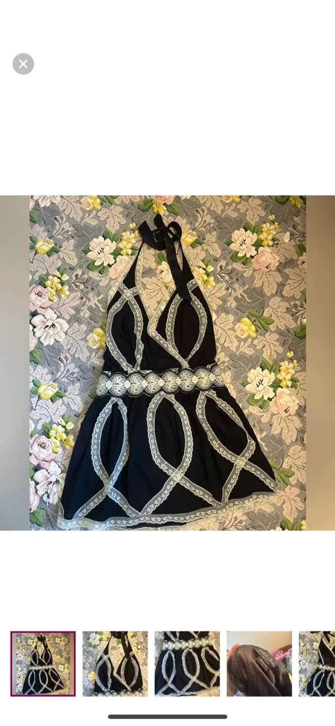 Guess by Marciano Dress - Size M image indicator(6)