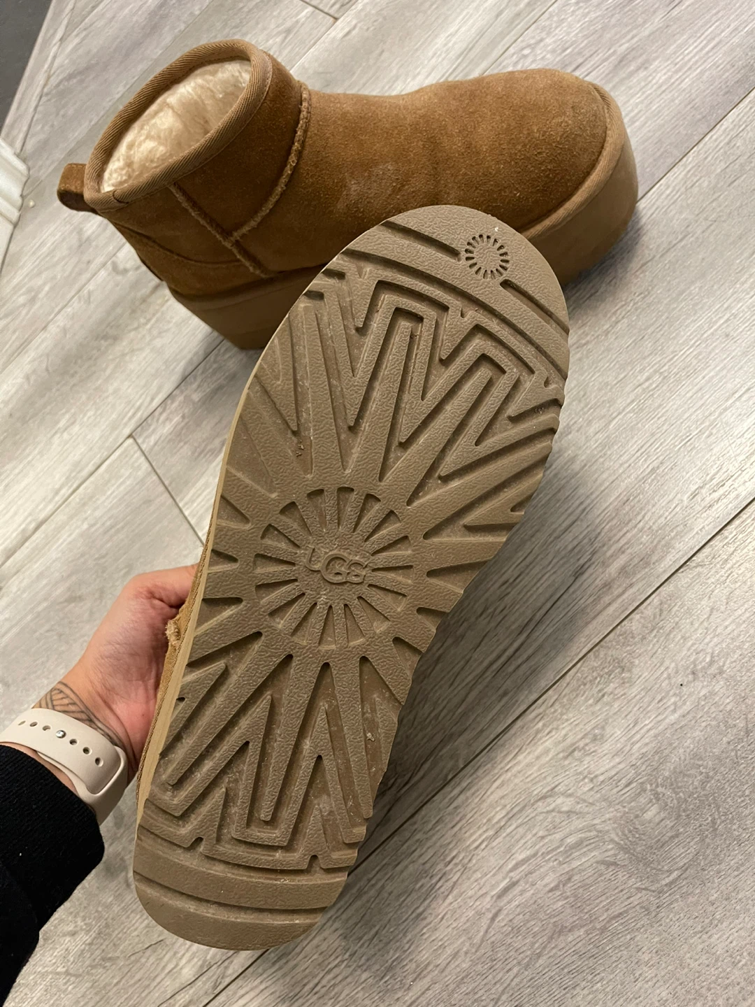 UGG Classic Ultra Mini Platform Boots - Size 8 - photo 3