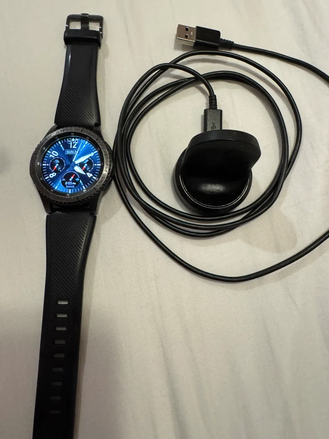 Samsung Gear S3 Frontier Smartwatch image indicator(2)