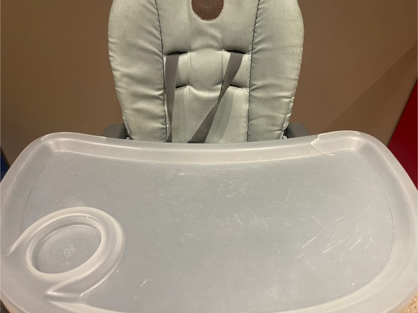 Used Maxi-Cosi High Chair image indicator(4)