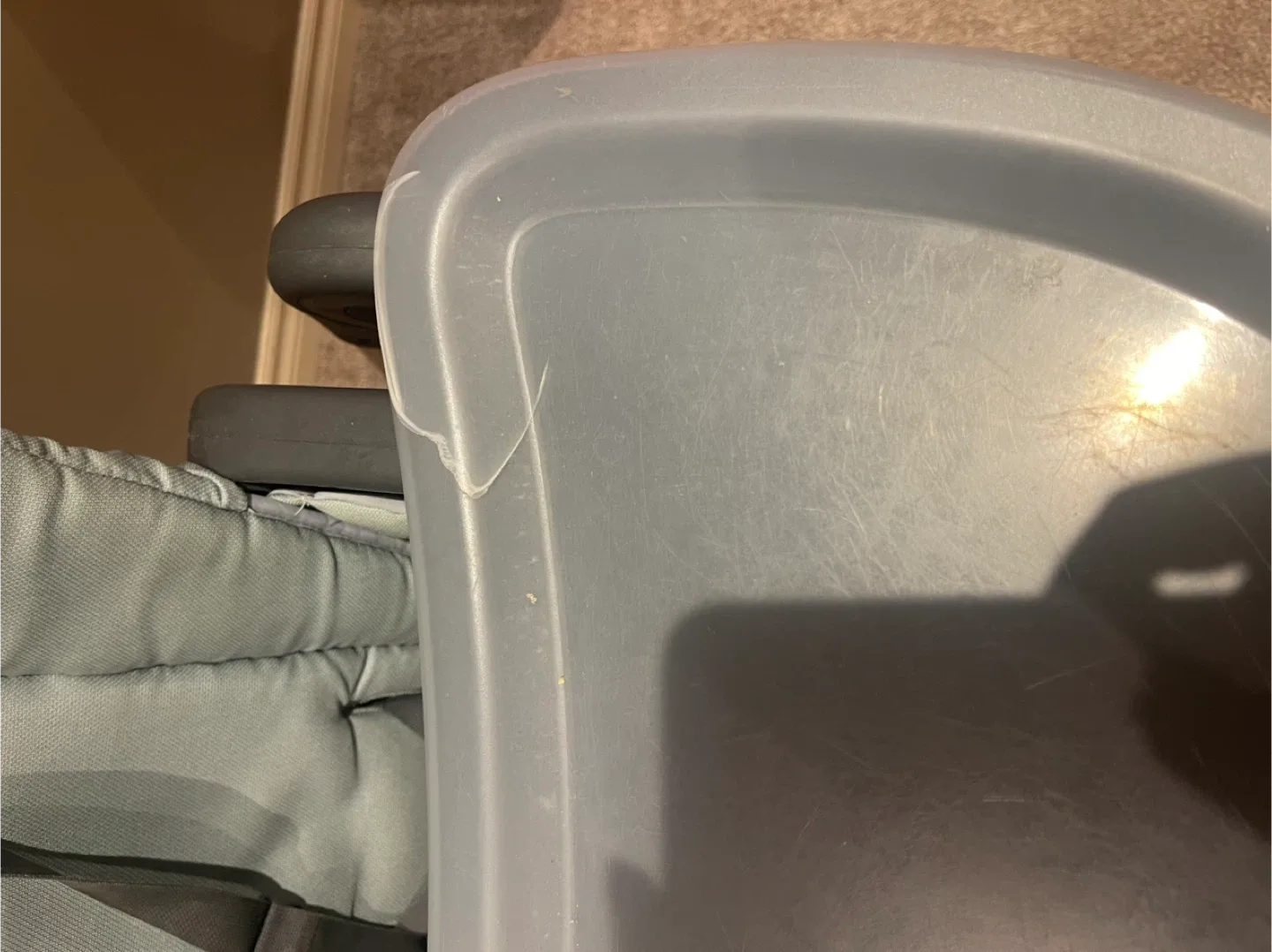 Used Maxi-Cosi High Chair image indicator(5)