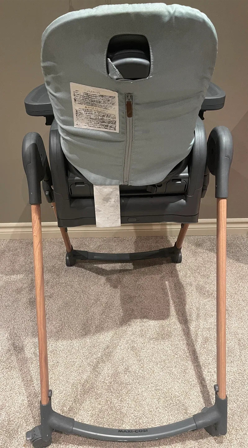 Used Maxi-Cosi High Chair image indicator(9)