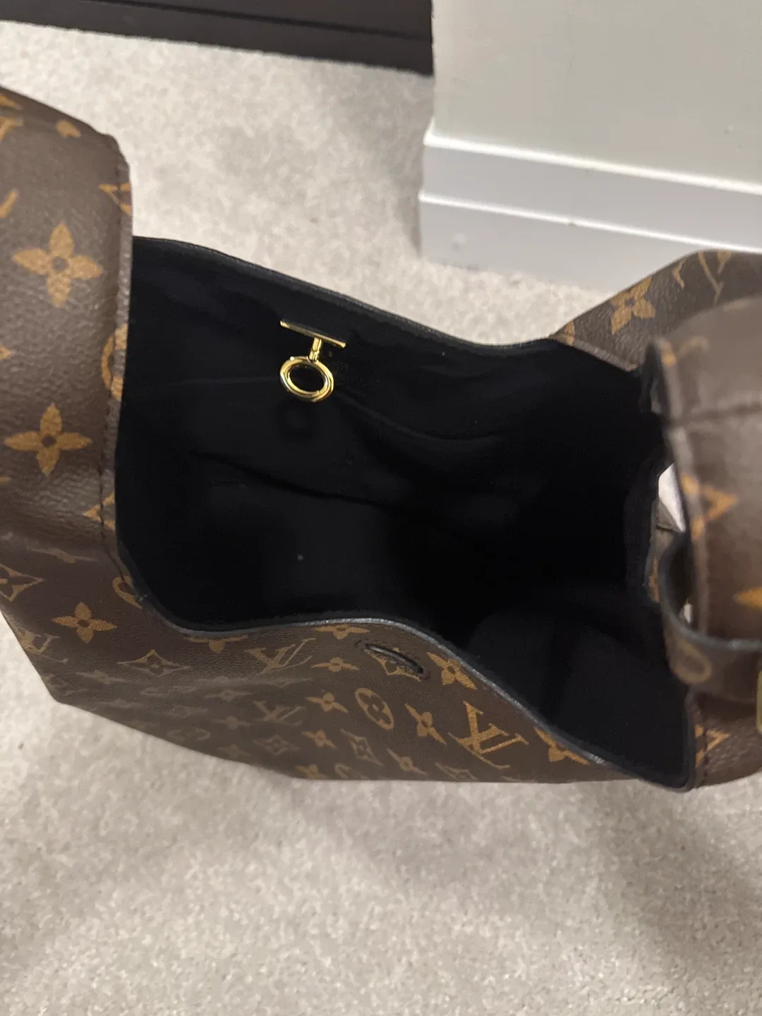 Louis Vuitton Monogram Empreinte Artsy MM Hobo Bag image indicator(3)