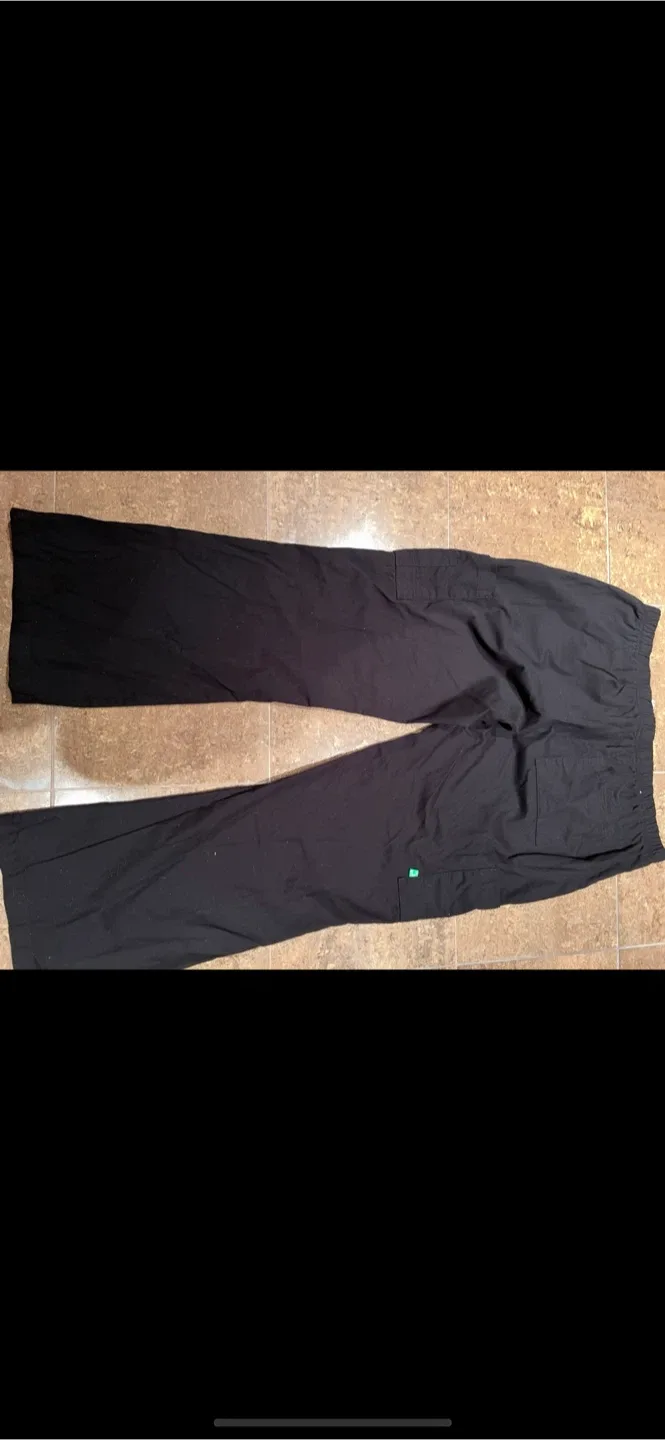 Health Pro Black Scrub Pants - Size Large thumbnail
