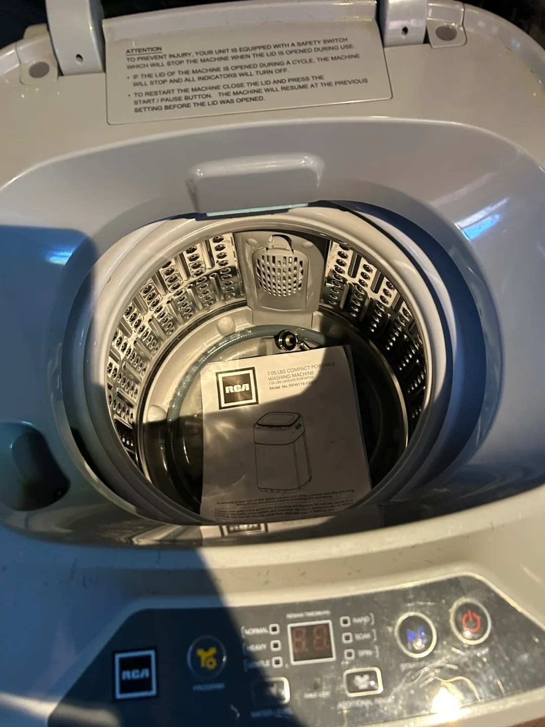 RCA 7.05 LBS Compact Portable Washing Machine - Grey image indicator(2)
