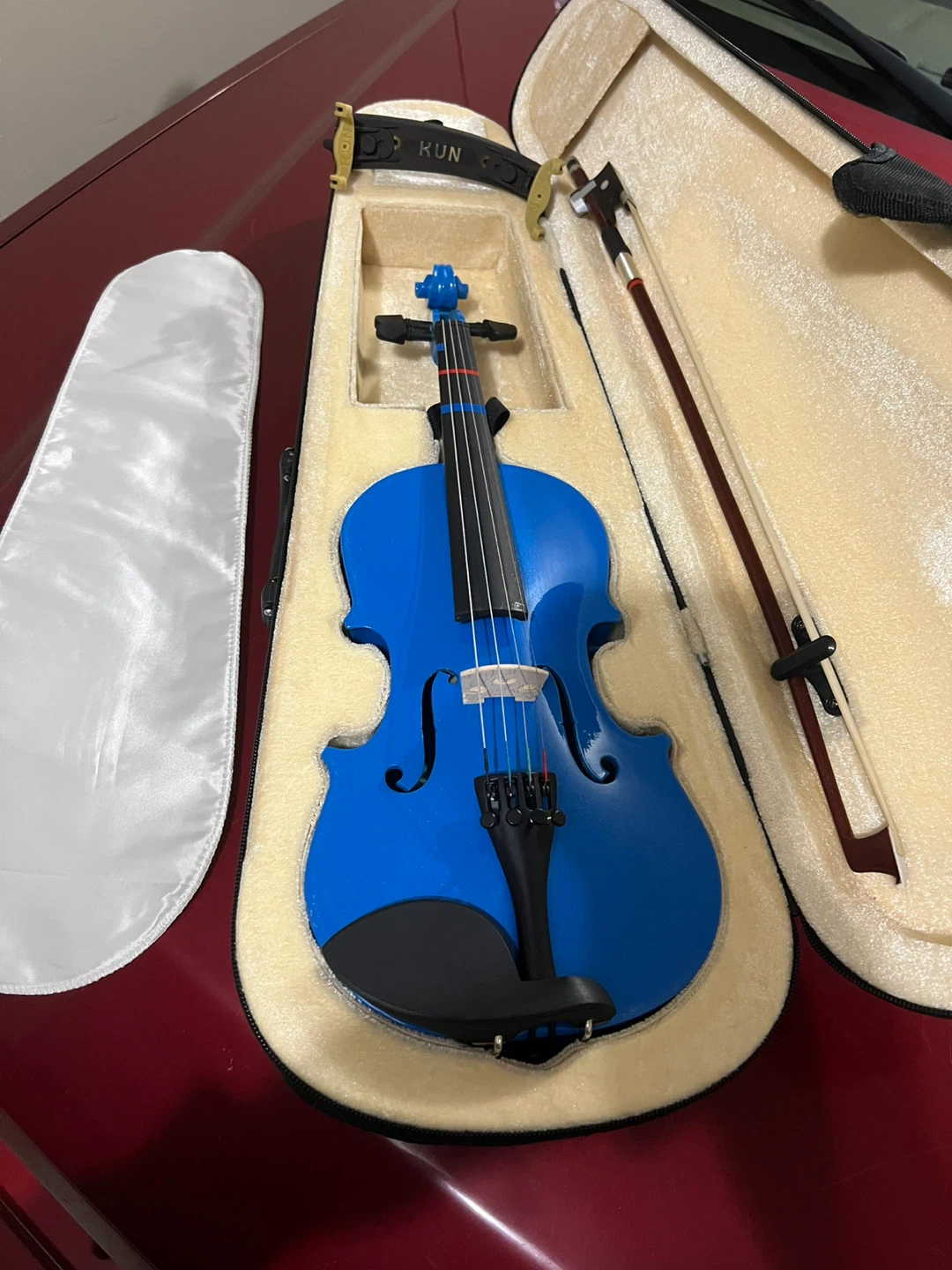 Mendini by Cecilio 1/2 Size Blue Violin