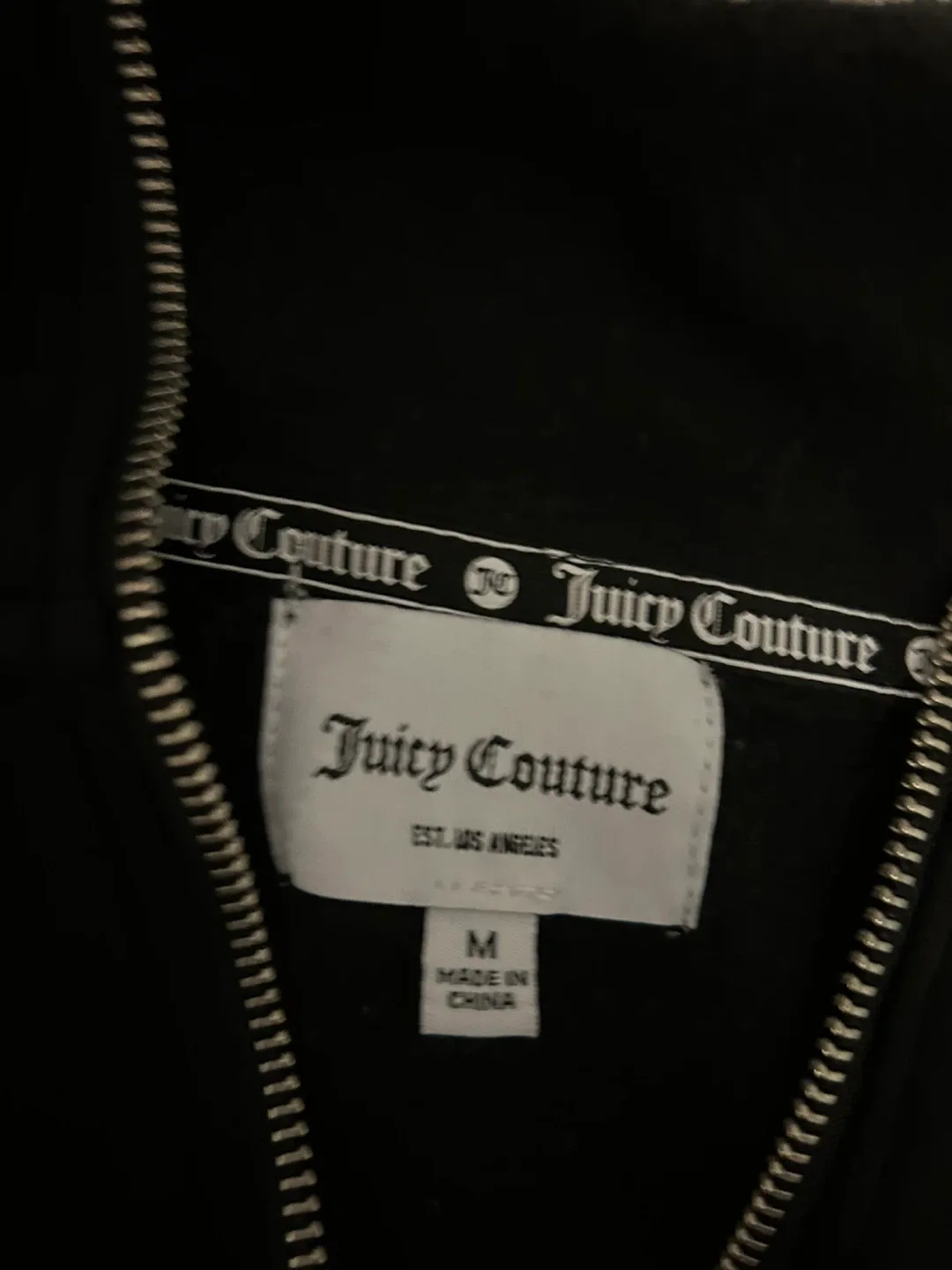 Juicy Couture Black Pullover - Size M image indicator(4)