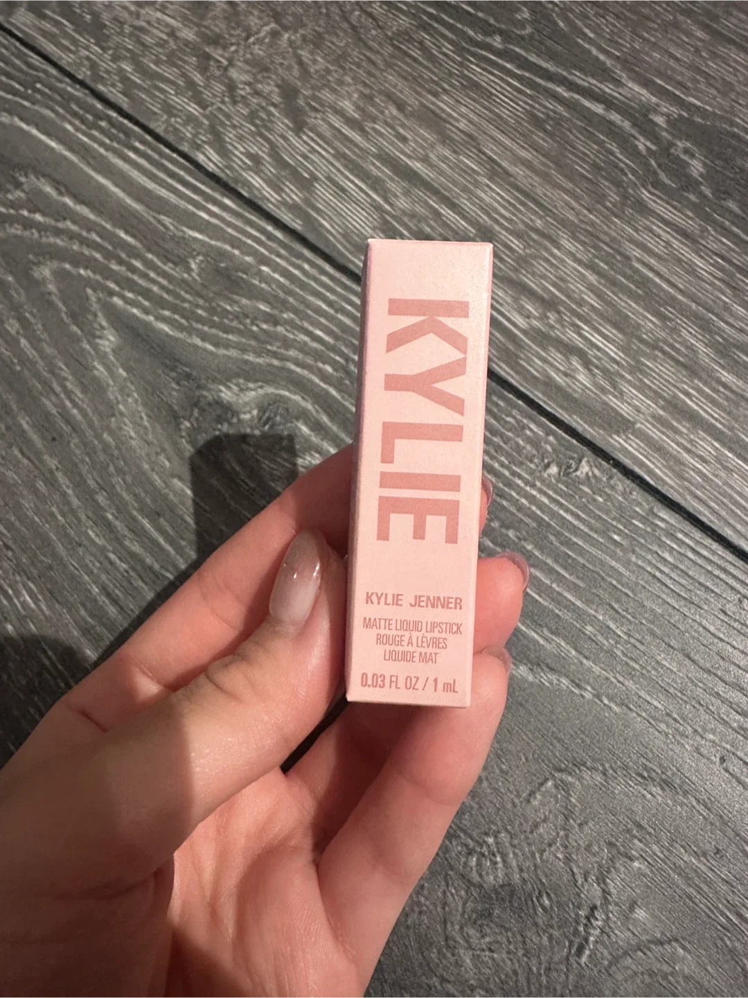 NEW Kylie Jenner Matte Liquid Lipstick (1 mL), Colour 808 image indicator(2)