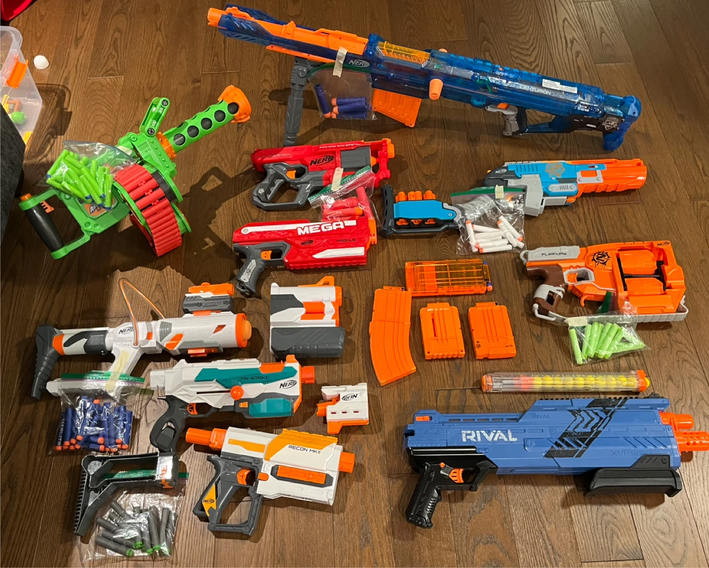Nerf - Huge Lot