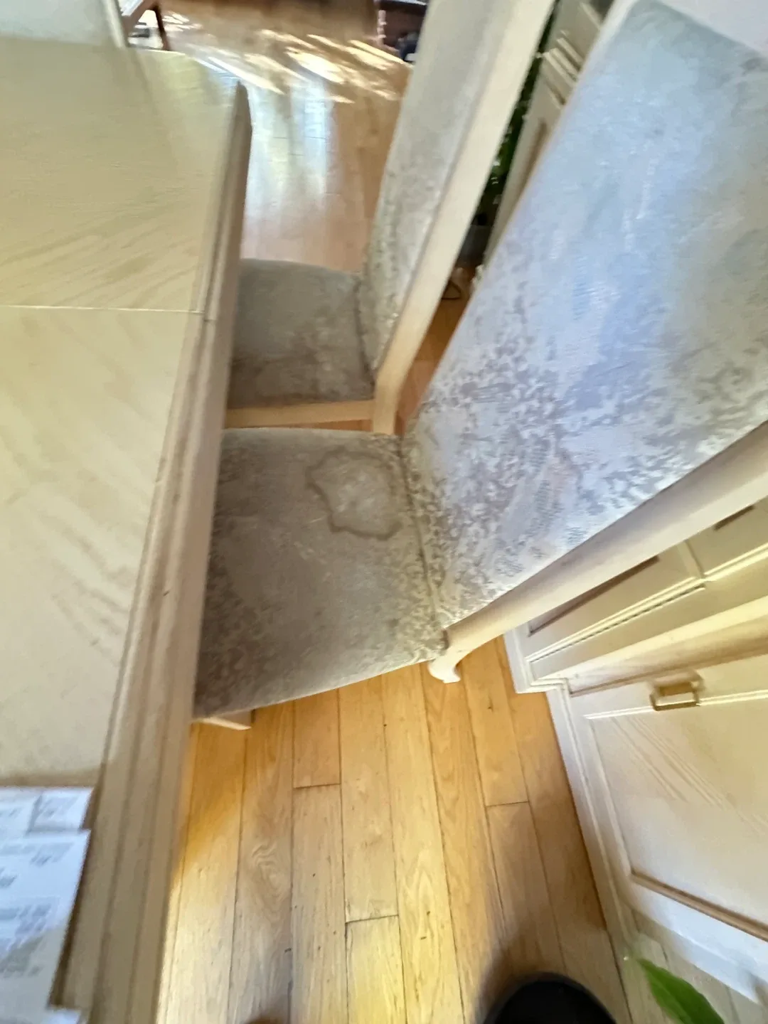 Dining Table with 6 Chairs - Light Wood image indicator(2)