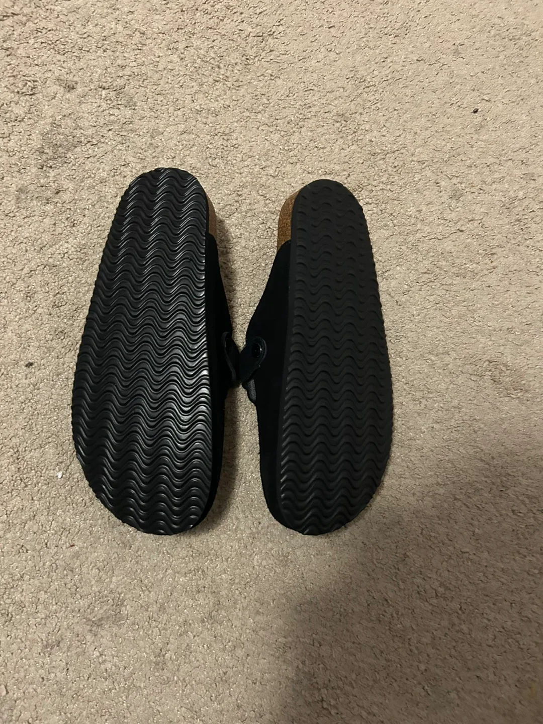 Aquatherm Black Suede Clogs image indicator(3)