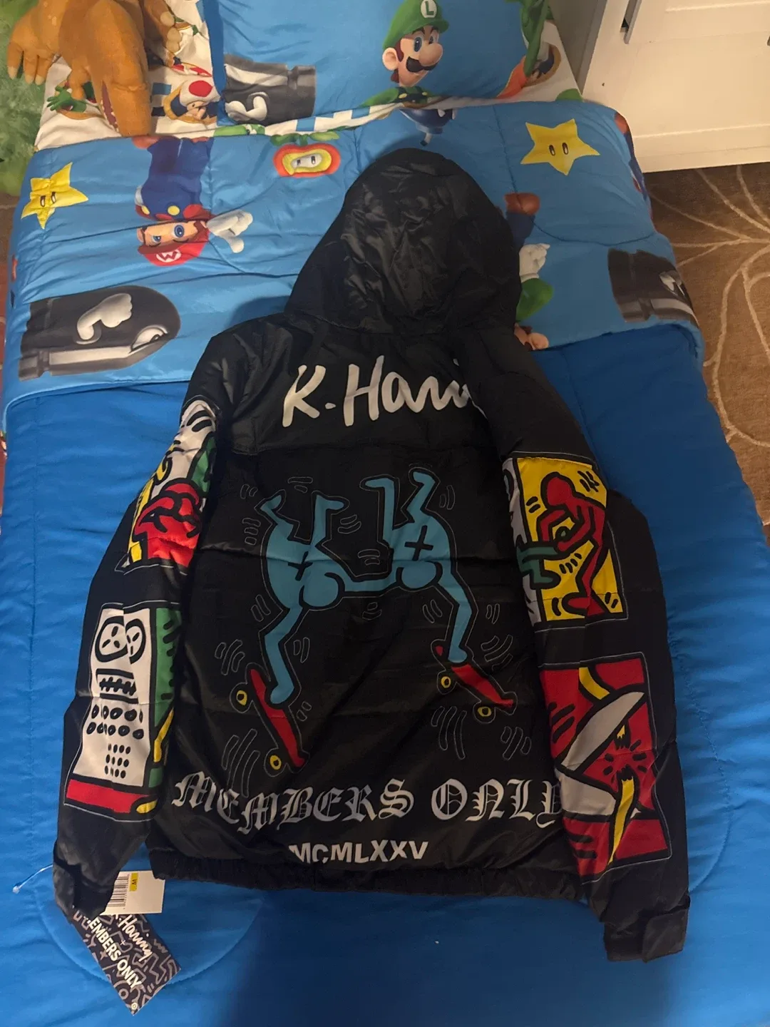 K. Haring Members Only Black Jacket - Size M image indicator(6)