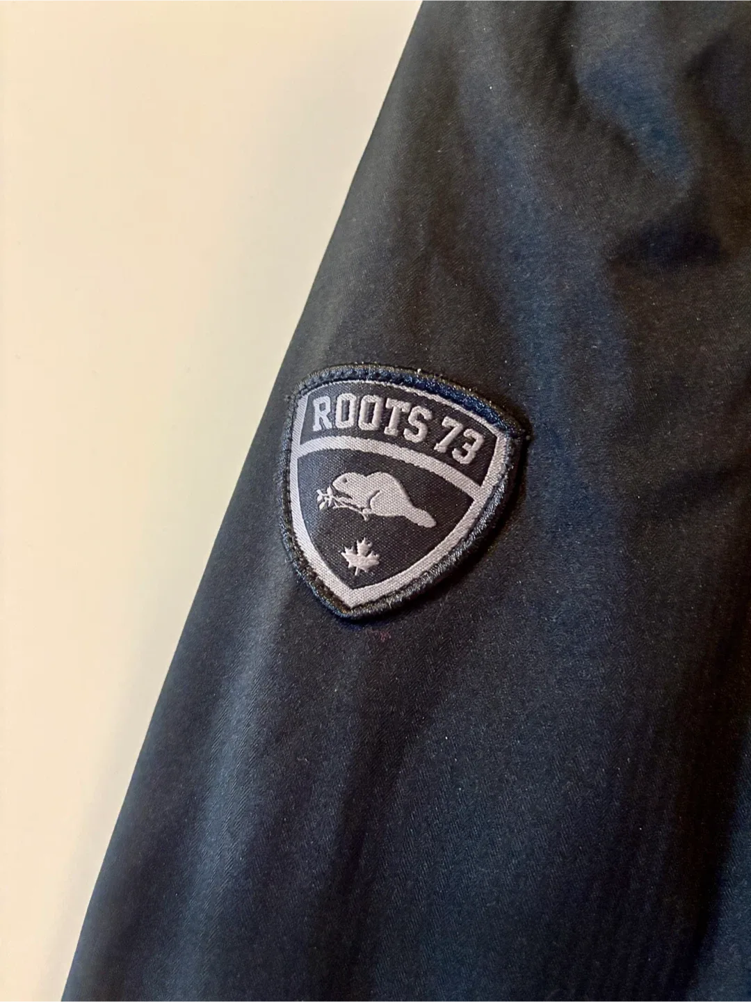 Brand NEW Roots Black Winter Coat image indicator(6)