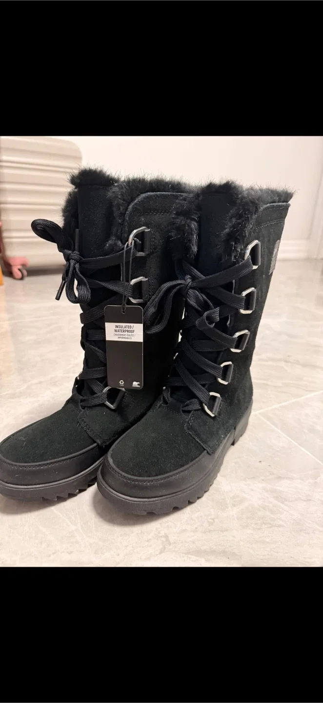 Sorel Women's Tofino II Black Winter Boots image indicator(2)