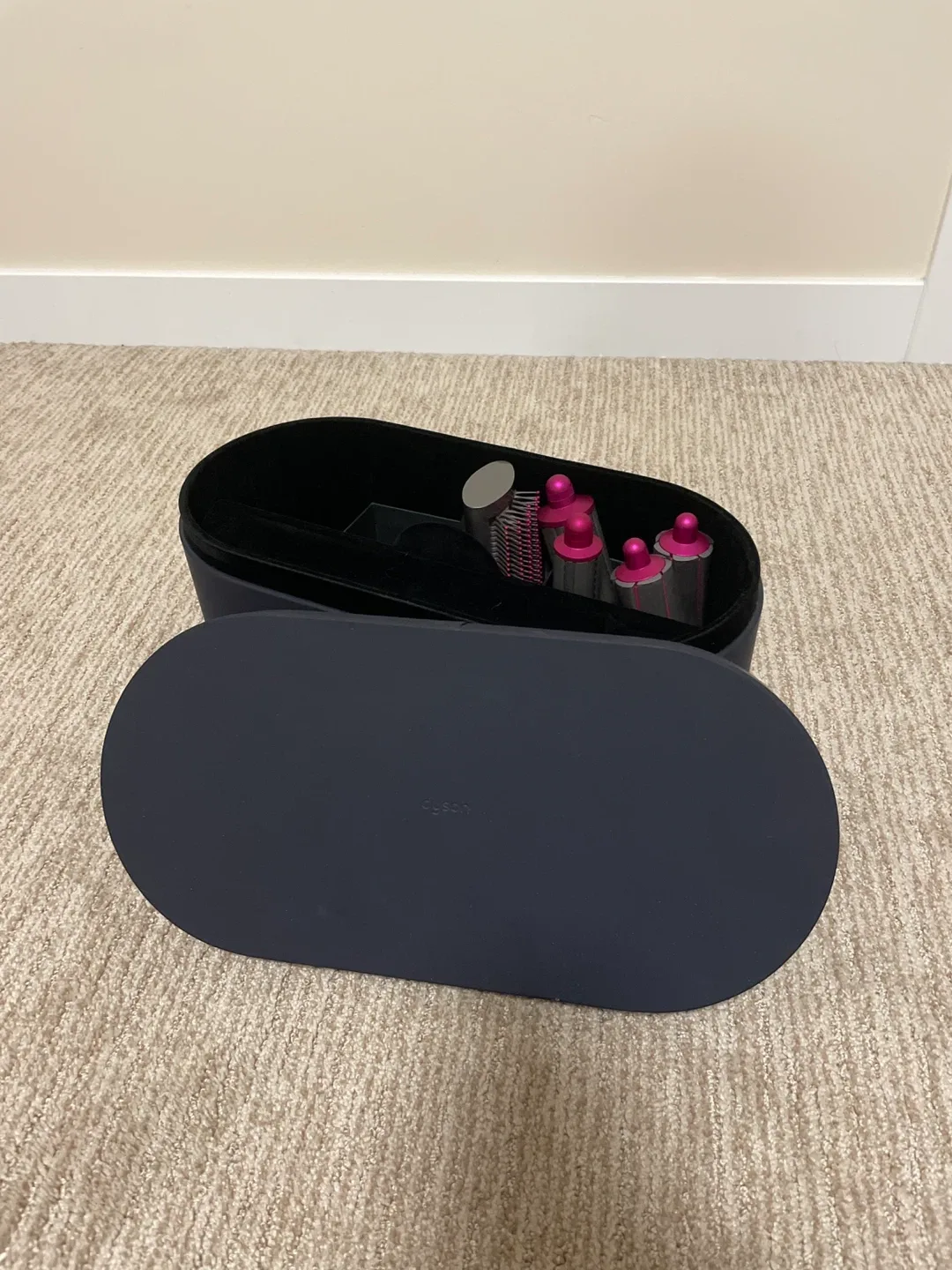 Dyson Airwrap Multi-Styler Complete BOX and 5 attachments thumbnail