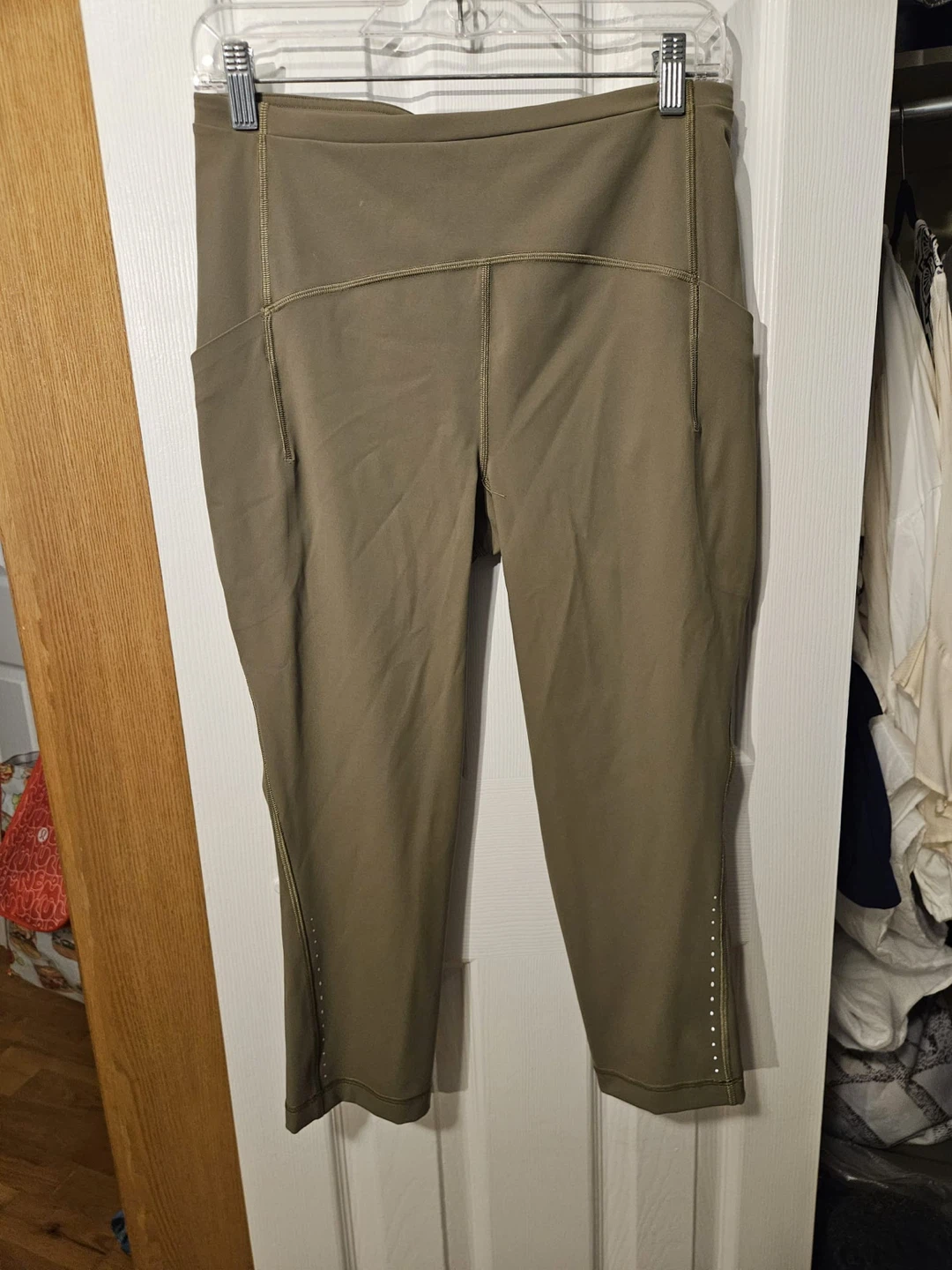 Lululemon Olive Green Crop Leggings - Size 10