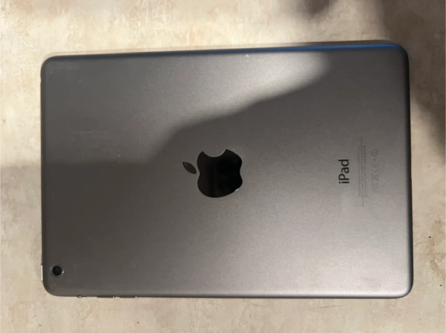 Apple iPad x 4 image indicator(2)