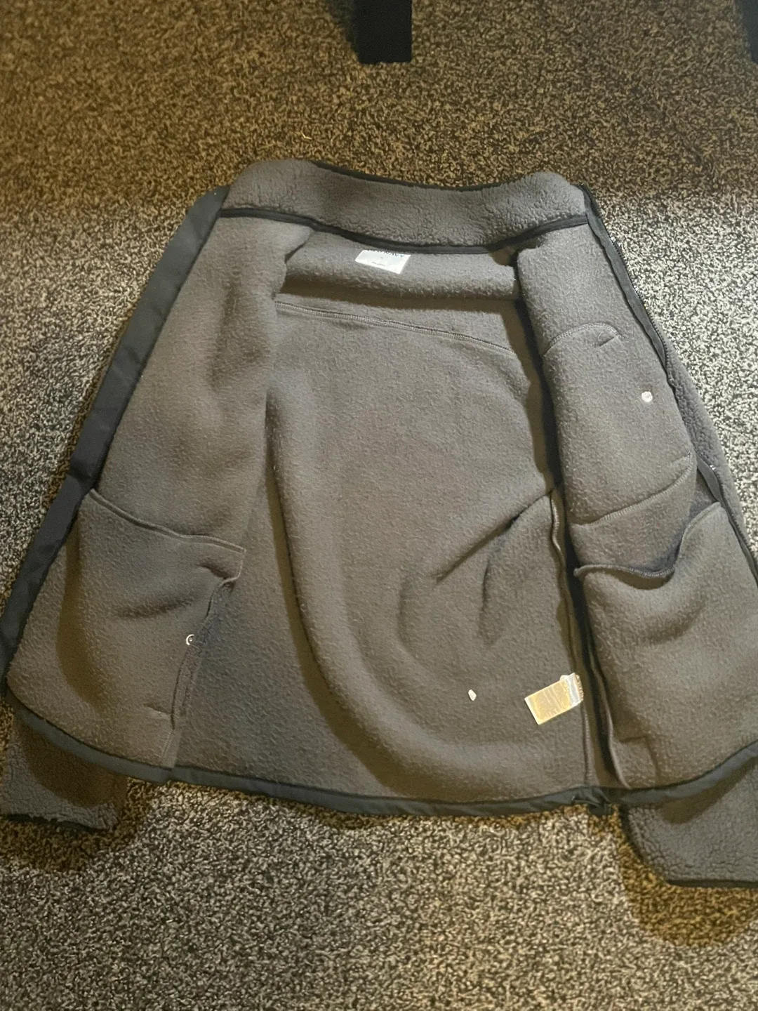 Old Navy tech Sherpa zip Jacket - Size M image indicator(3)