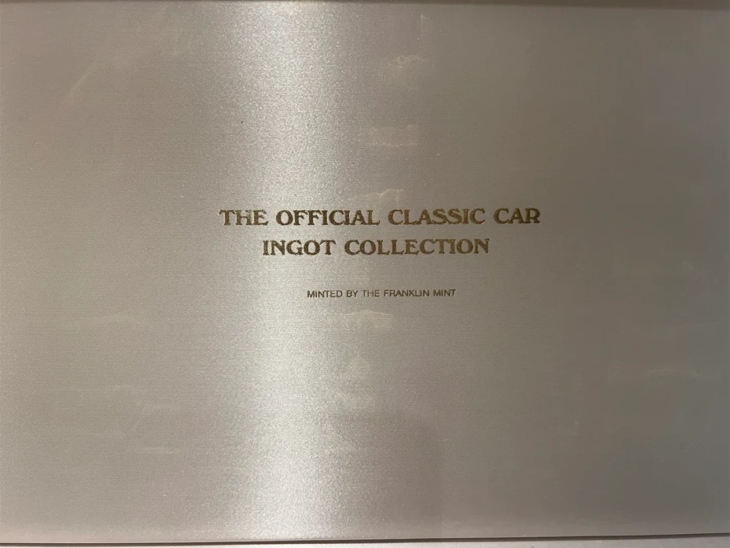 The Official Classic Car Ingot Collection image indicator(3)