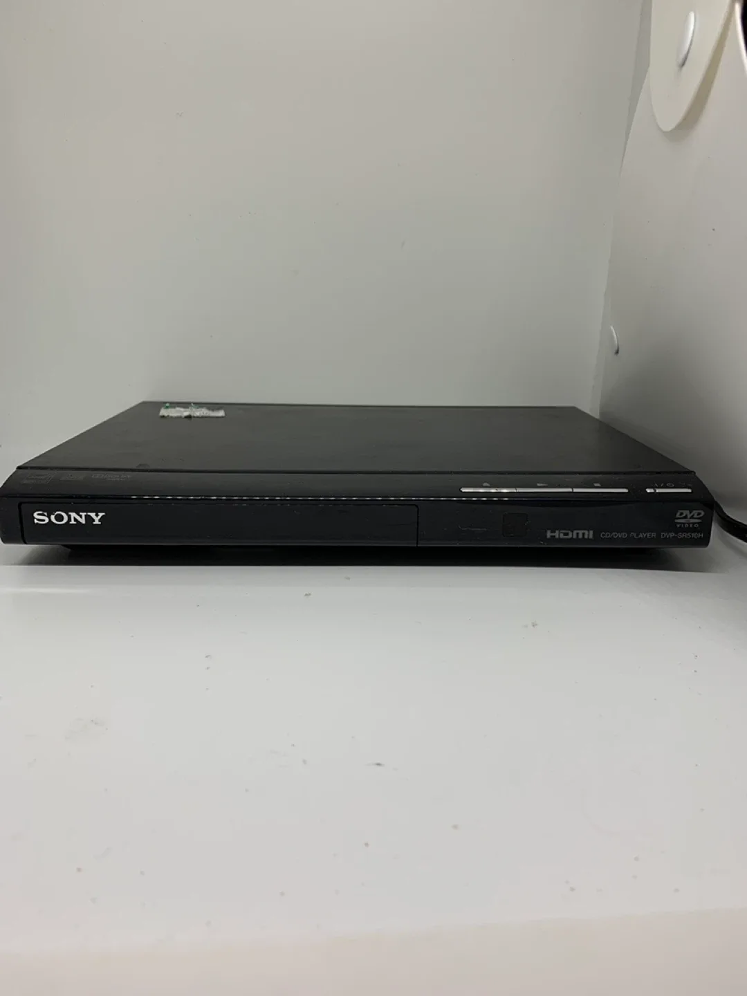 Sony DVP-SR510H DVD/CD Player thumbnail