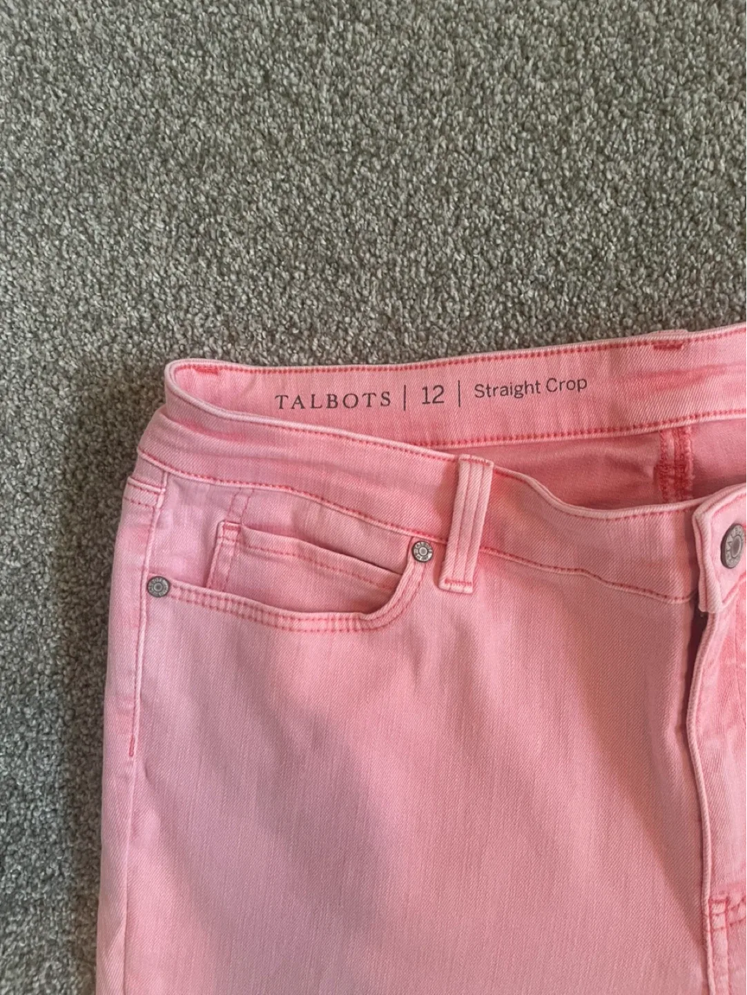 Almost new Pink Straight Crop Jeans - Size 12 image indicator(2)