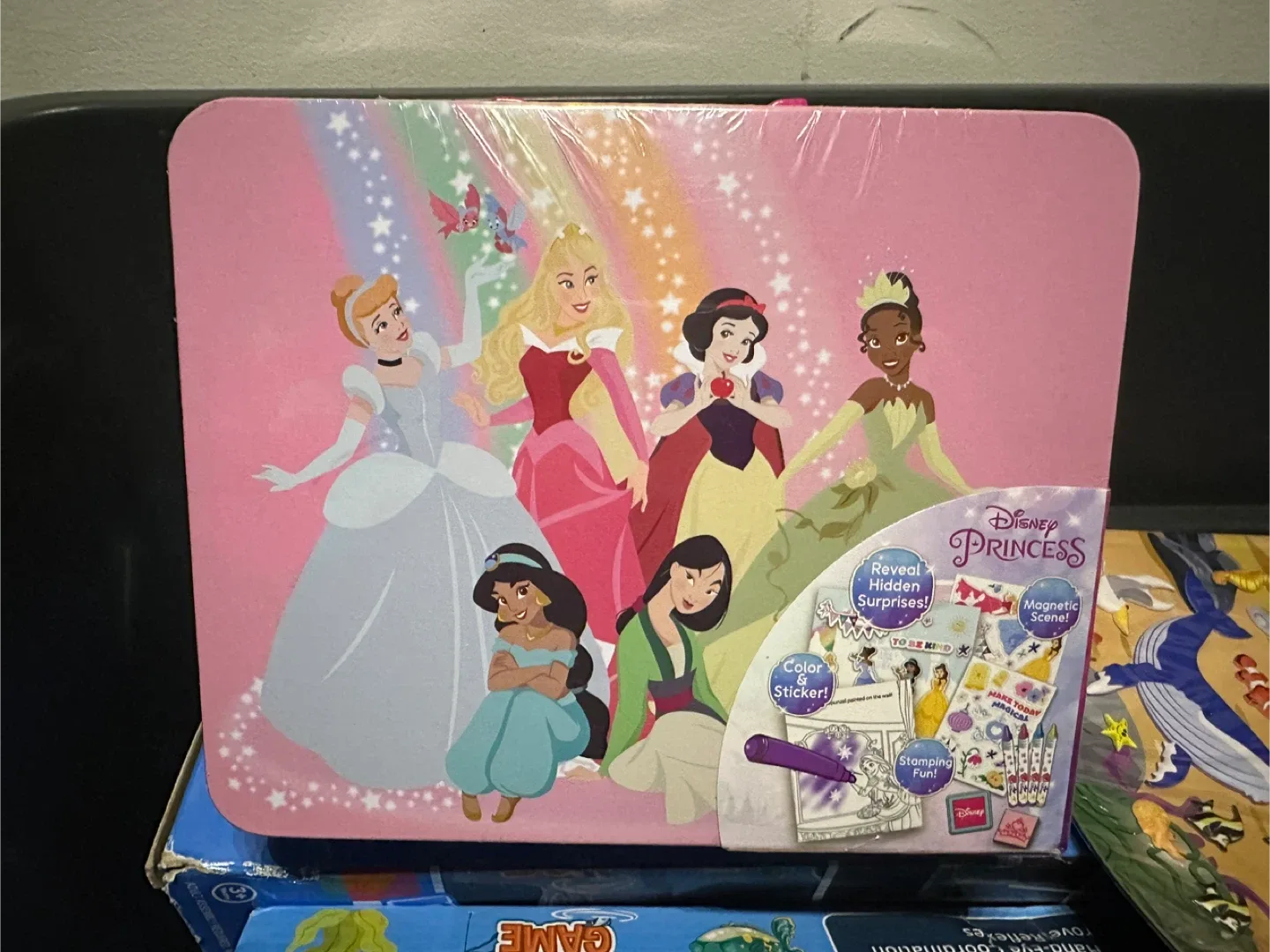 boy/girl new toys image indicator(2)