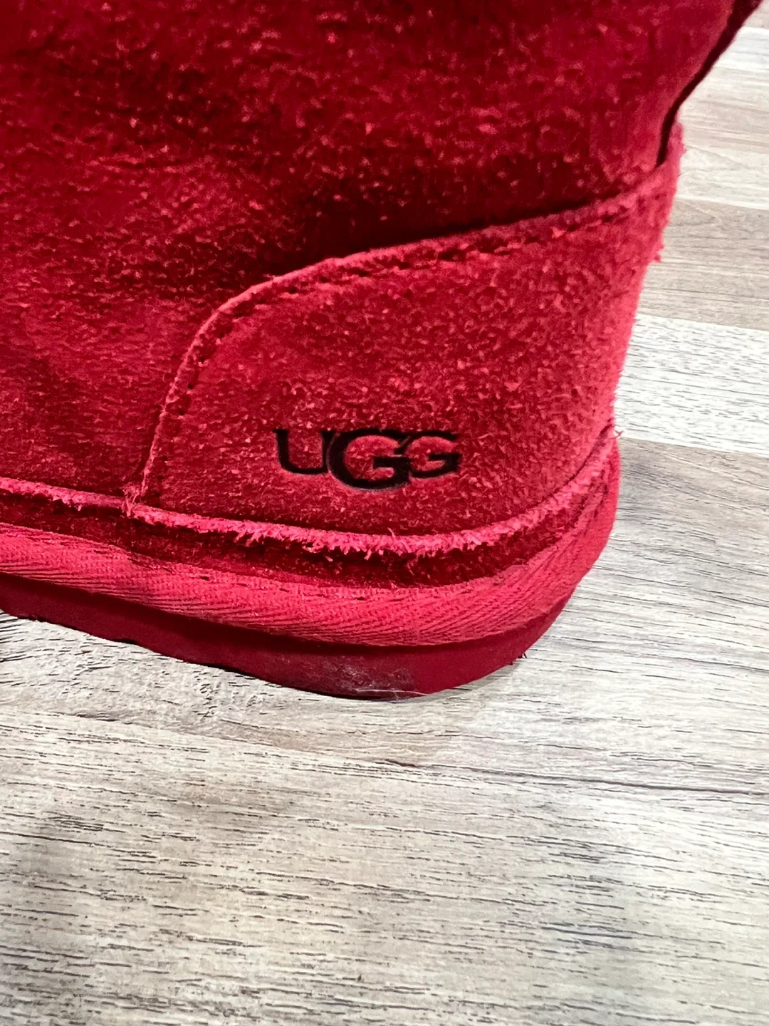 UGG Red Suede Chukka Boots image indicator(3)