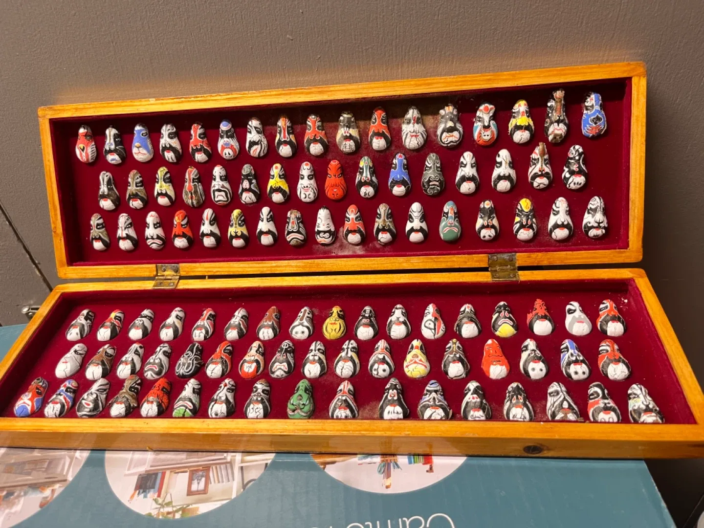 Vintage Chinese Opera Face Figurines in Wooden Box image indicator(3)