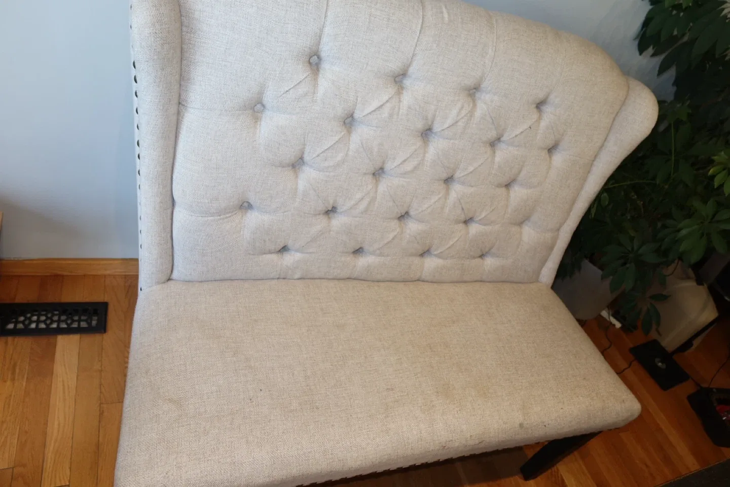 Dining table set image indicator(5)