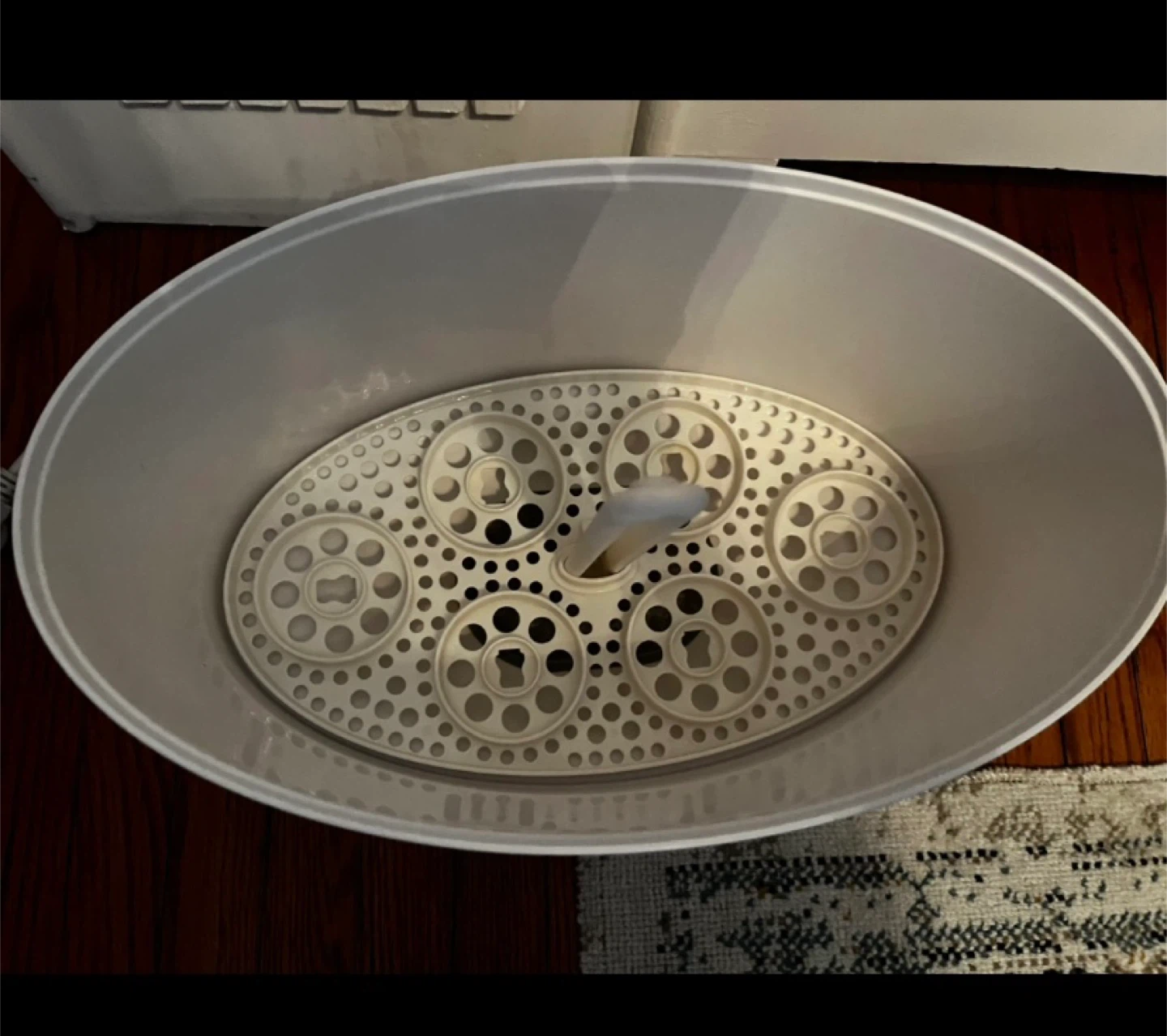 Tommee Tippee baby bottle sterilizer - photo 4