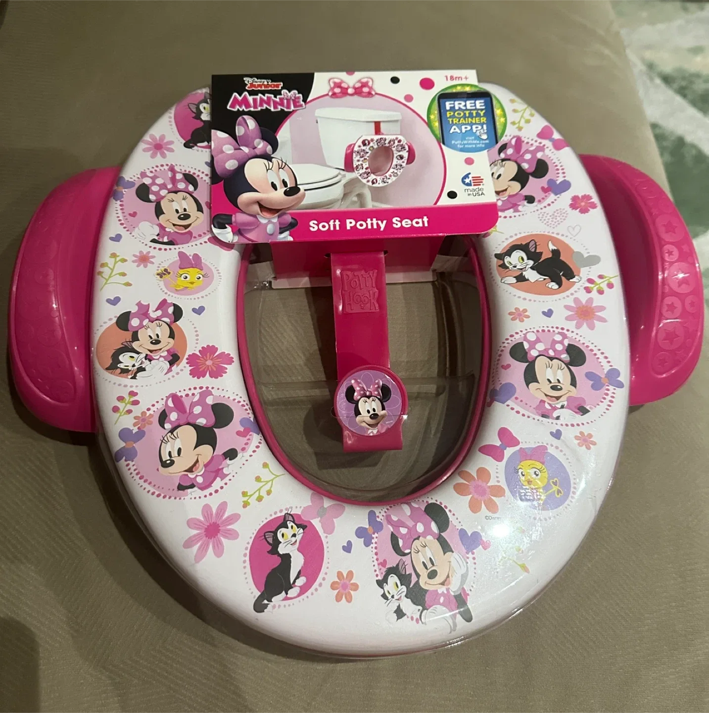 Disney Junior Minnie Mouse Soft Potty Seat thumbnail