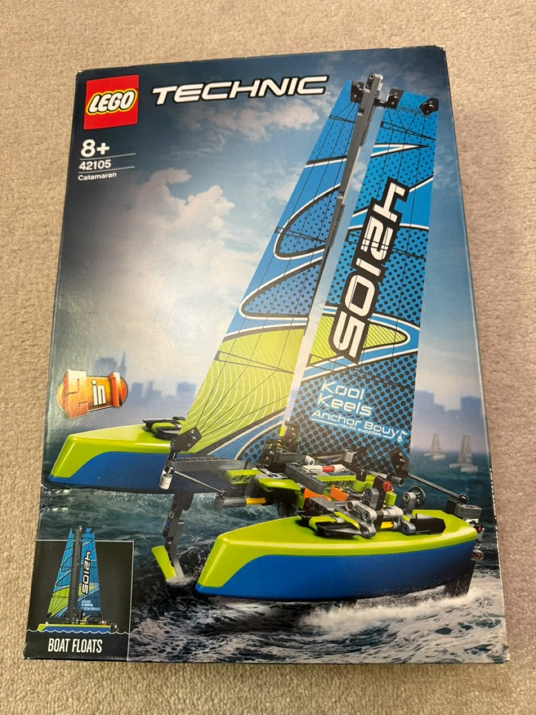 LEGO Technic 42105 Catamaran Boat Set thumbnail