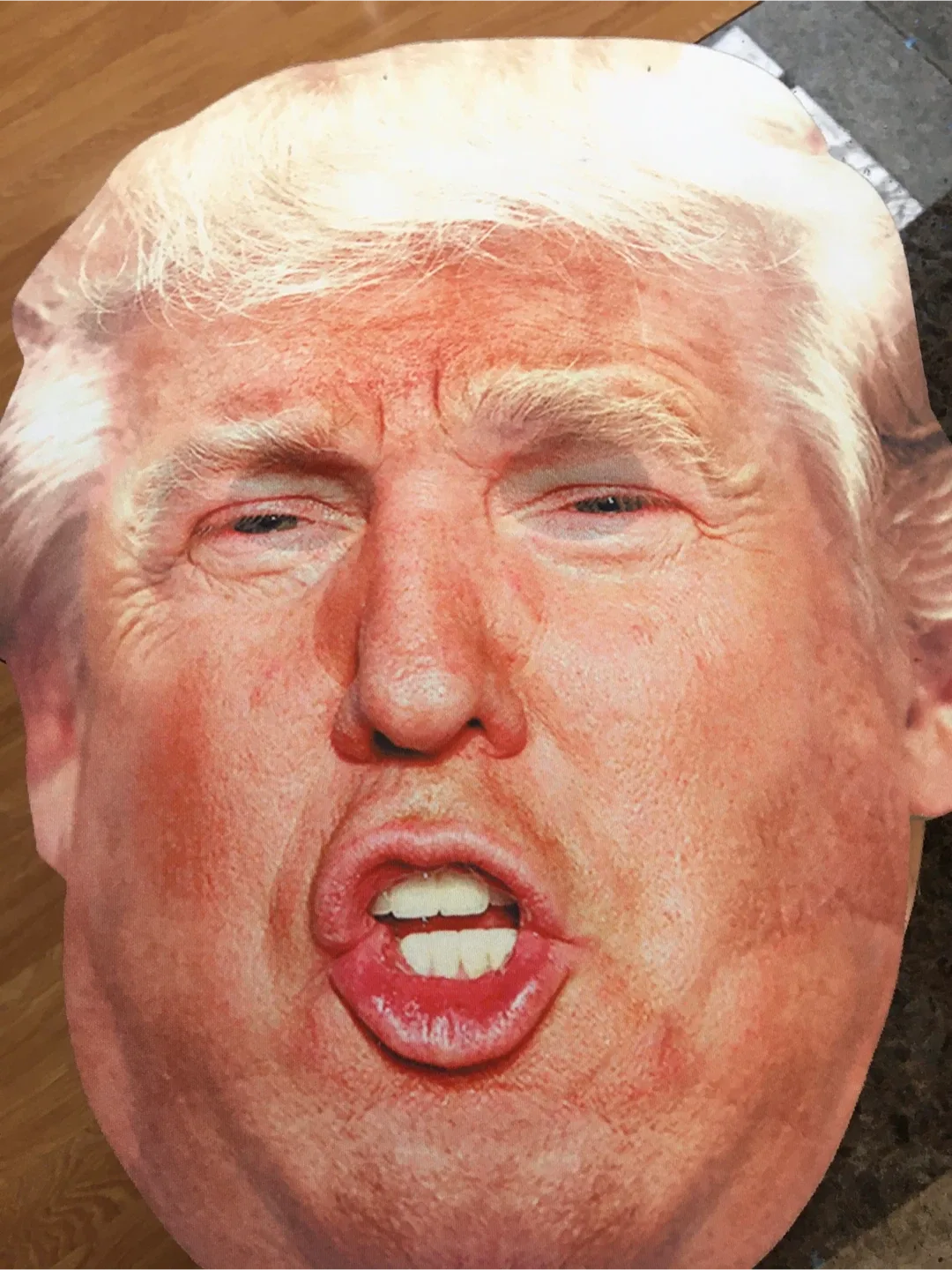 Halloween masks. Trump, Putin and Kim Jong-un image indicator(2)