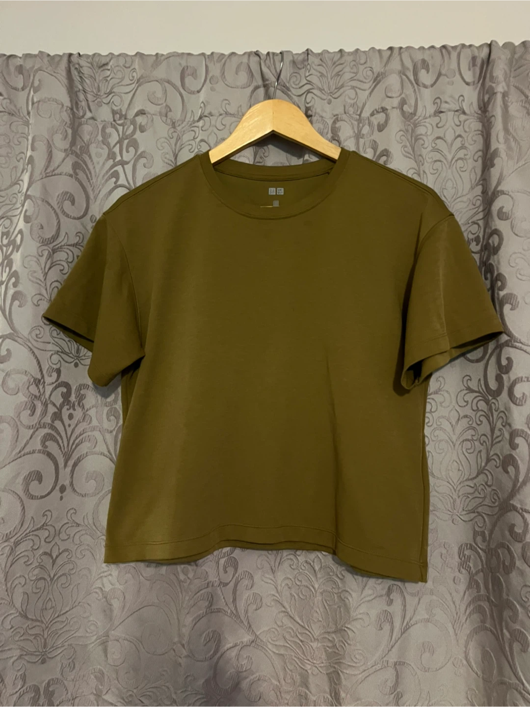 Uniqlo Olive Green T-Shirt - Size S - photo 2