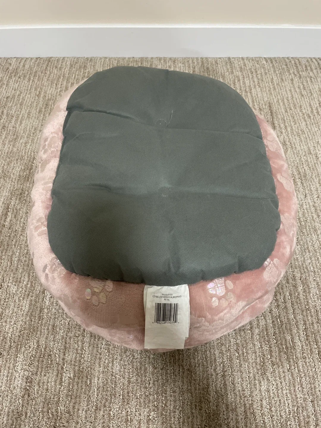 Pink Paw Print Pet Bed image indicator(2)