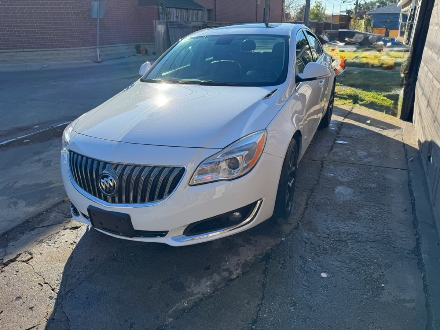 White Buick Regal 2017