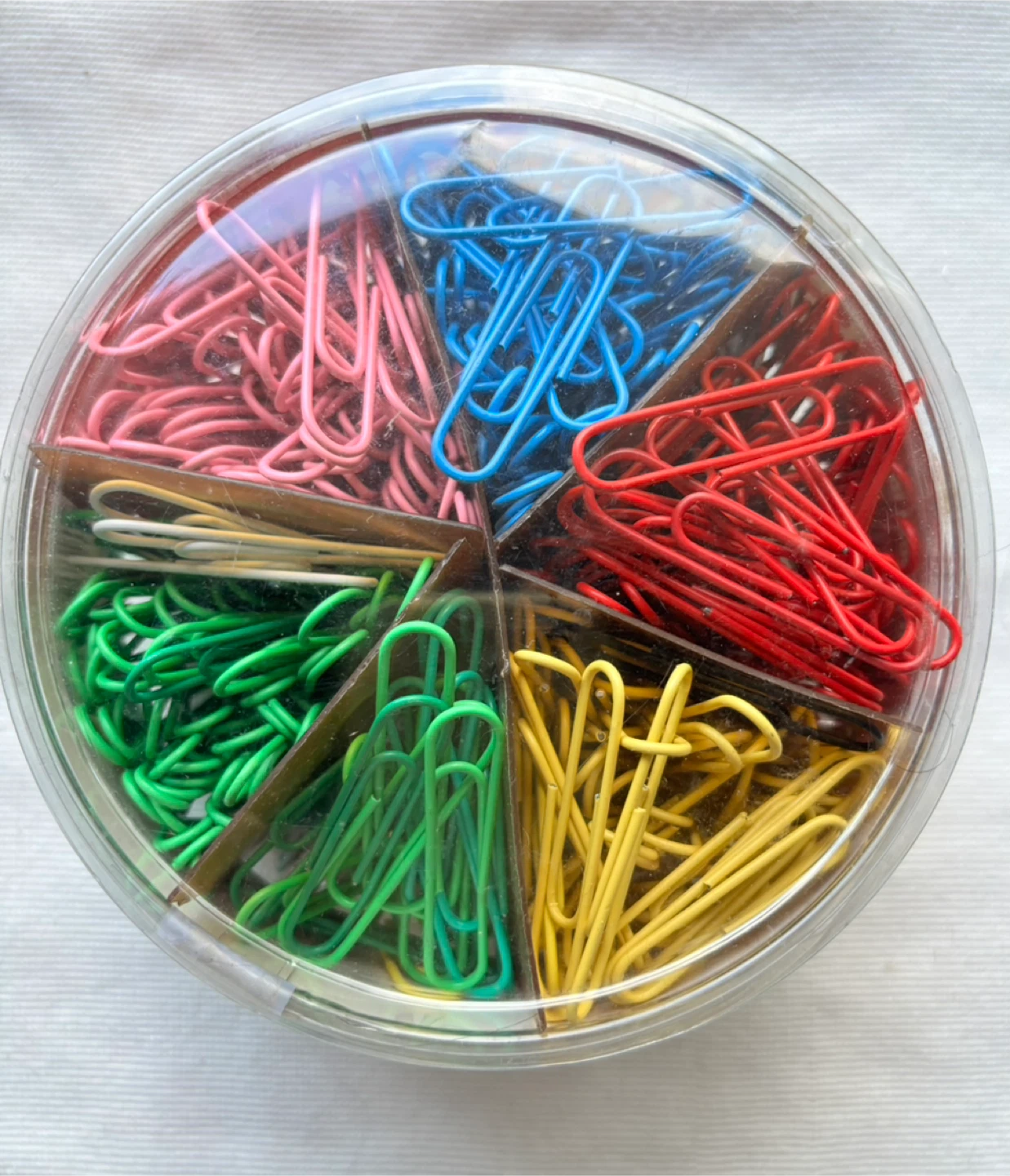 Jumbo Paper Clips, Assorted Colors, 500 Count, Never Used - photo 2