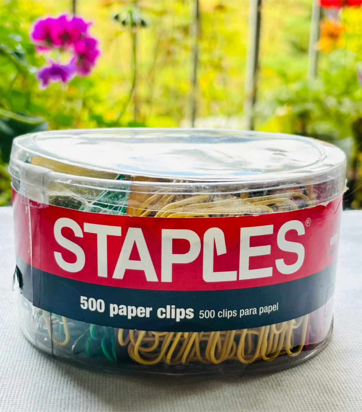 Jumbo Paper Clips, Assorted Colors, 500 Count, Never Used image indicator(3)