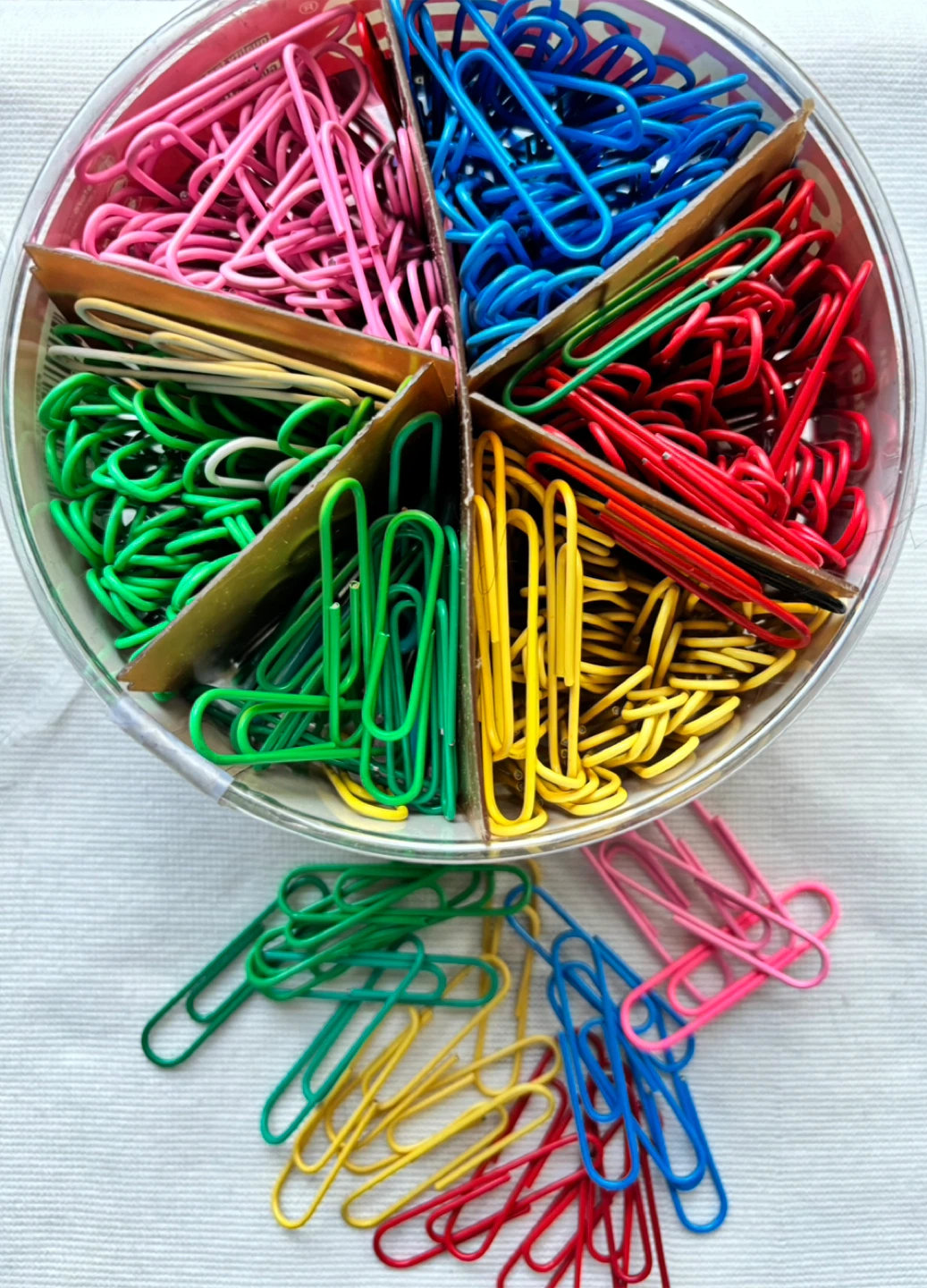 Jumbo Paper Clips, Assorted Colors, 500 Count, Never Used