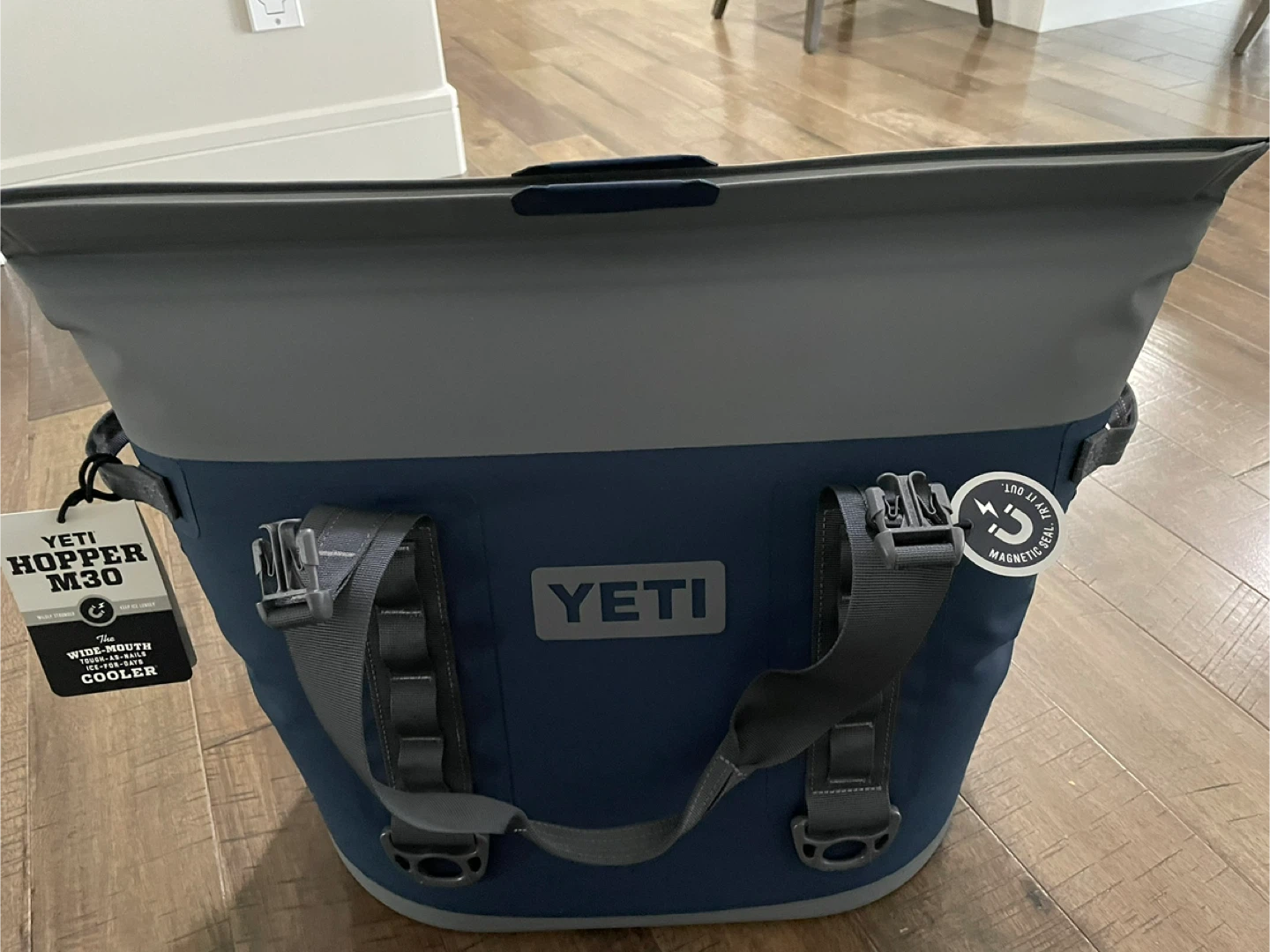 YETI Hopper M30 Navy Soft Cooler
