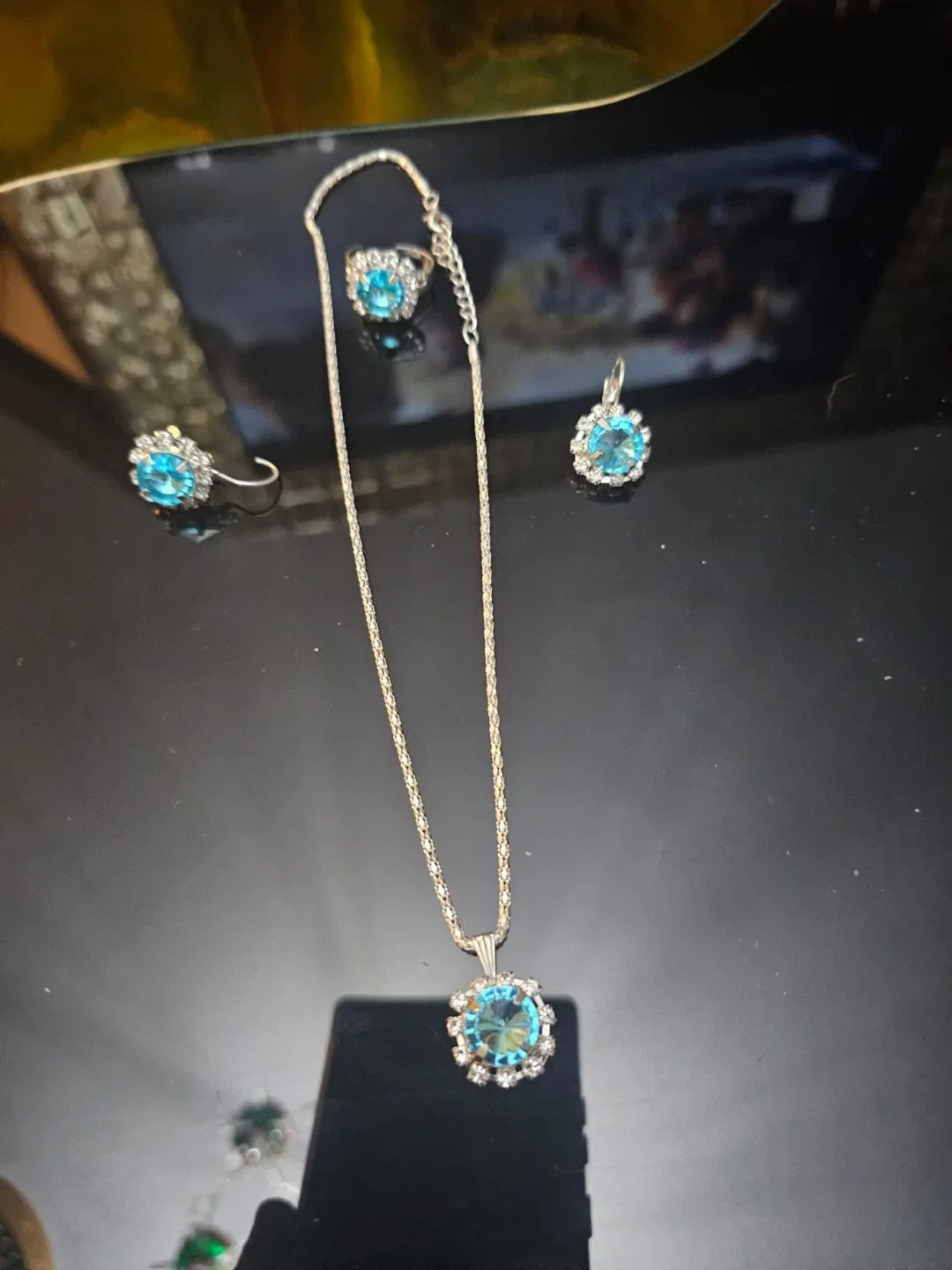 Blue Stone Jewellery Set thumbnail