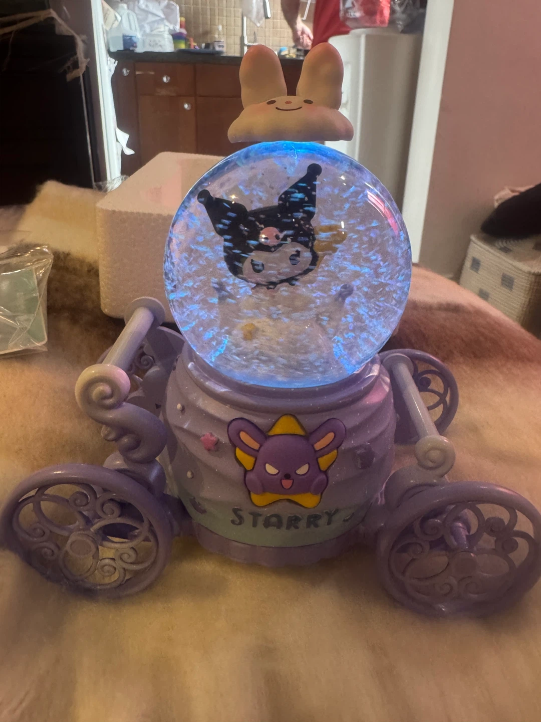 Hello Kitty & Kuromi Snow Globe Carriage - photo 2