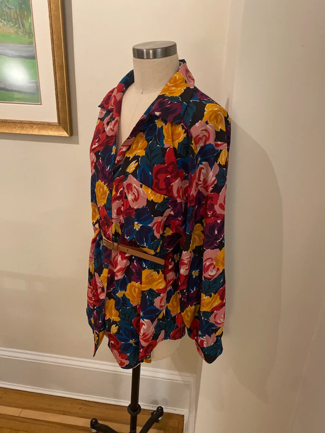 La Chine Class by Galinda Wang Floral Blouse image indicator(2)