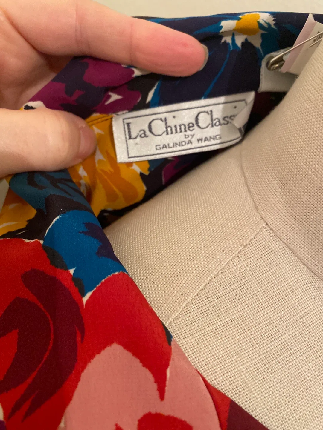 La Chine Class by Galinda Wang Floral Blouse image indicator(3)