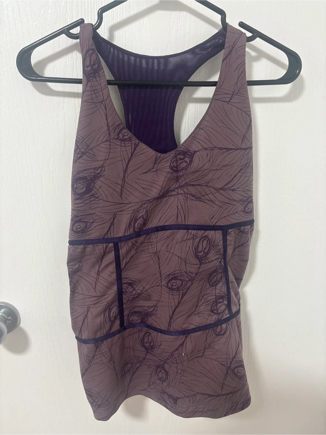 Lululemon Tank Top Size 8 - photo 2
