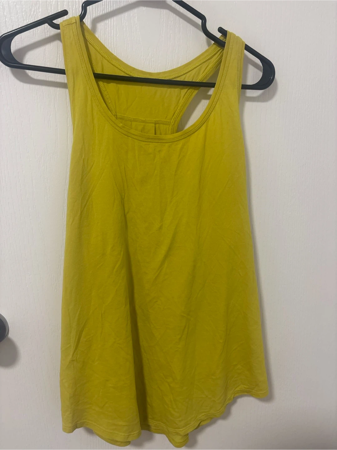 Lululemon Yellow Tank Top - photo 2